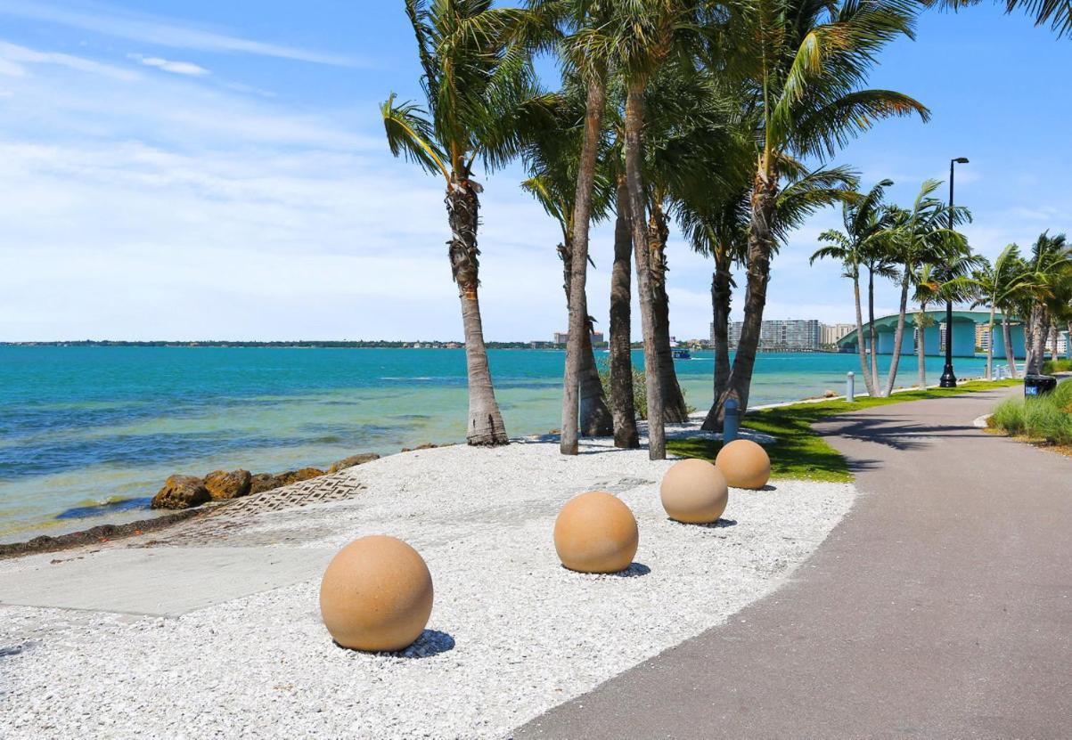 Julia Place Sarasota Bagian luar foto