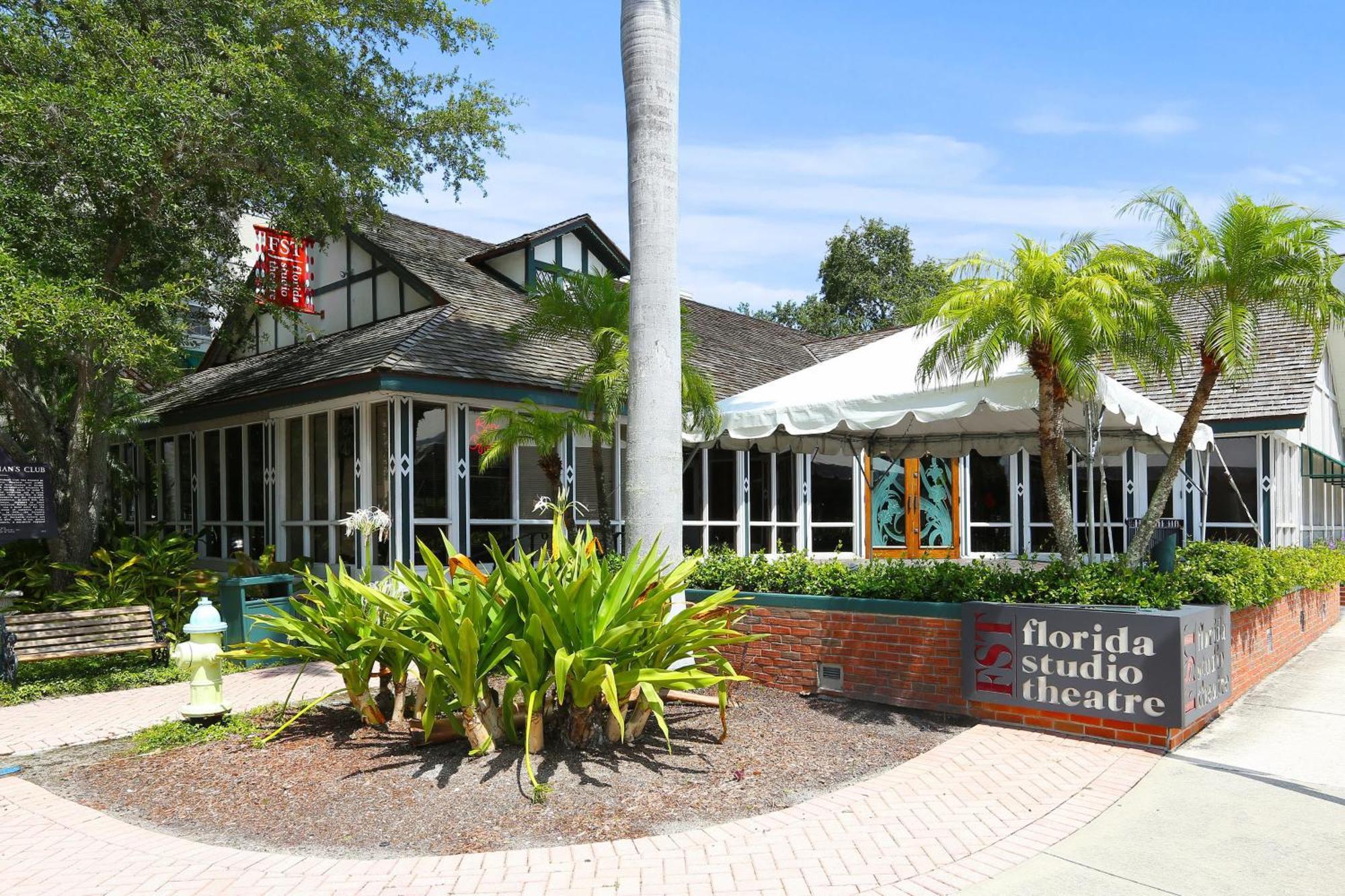 Julia Place Sarasota Bagian luar foto
